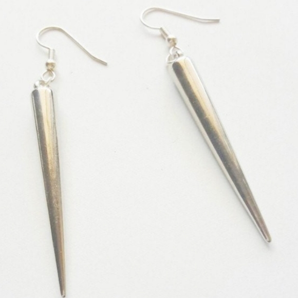 Silver Spike lightweight earrings .925 sterling silver fishhook - Picture 3 of 3
